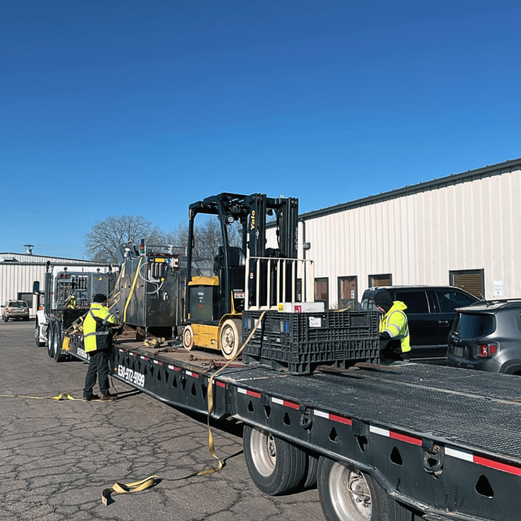 Rigging Move Service on a Flatbed