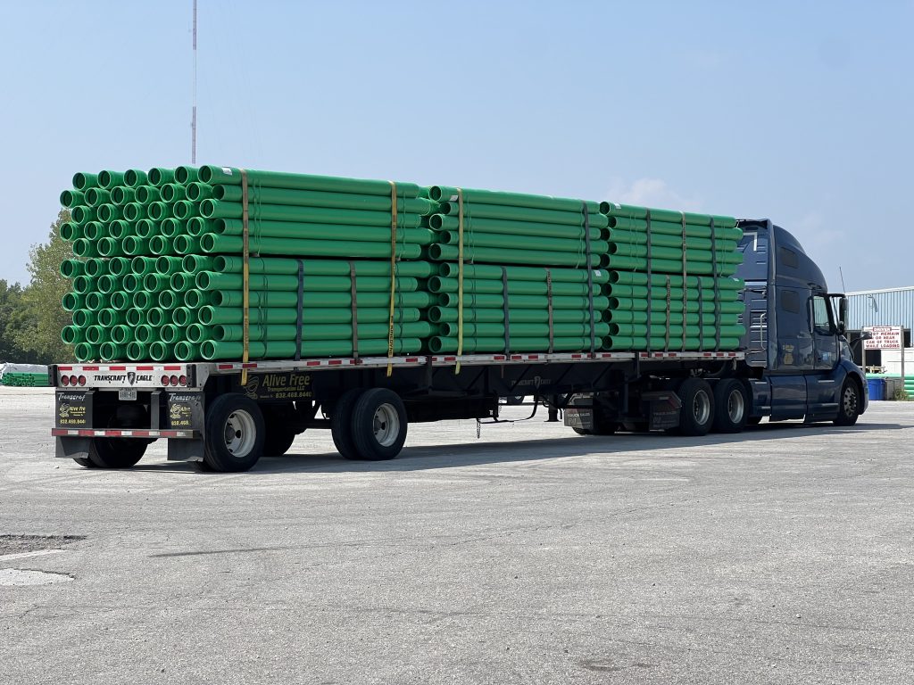 Freight holding pipes